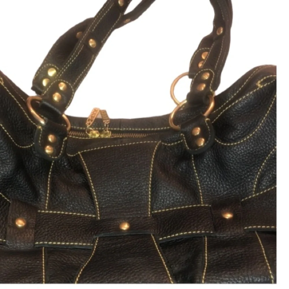 Maxx New York size medium large black leather brass detail perfect lining